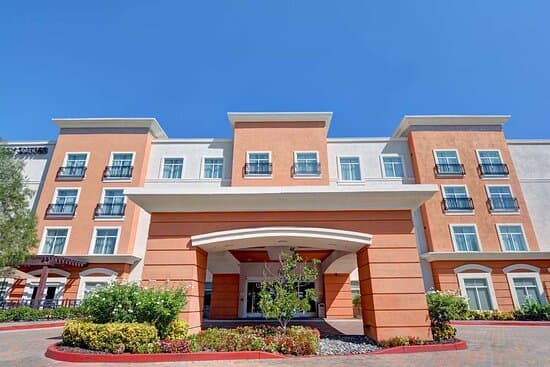 Foto 1 de Embassy Suites by Hilton Valencia