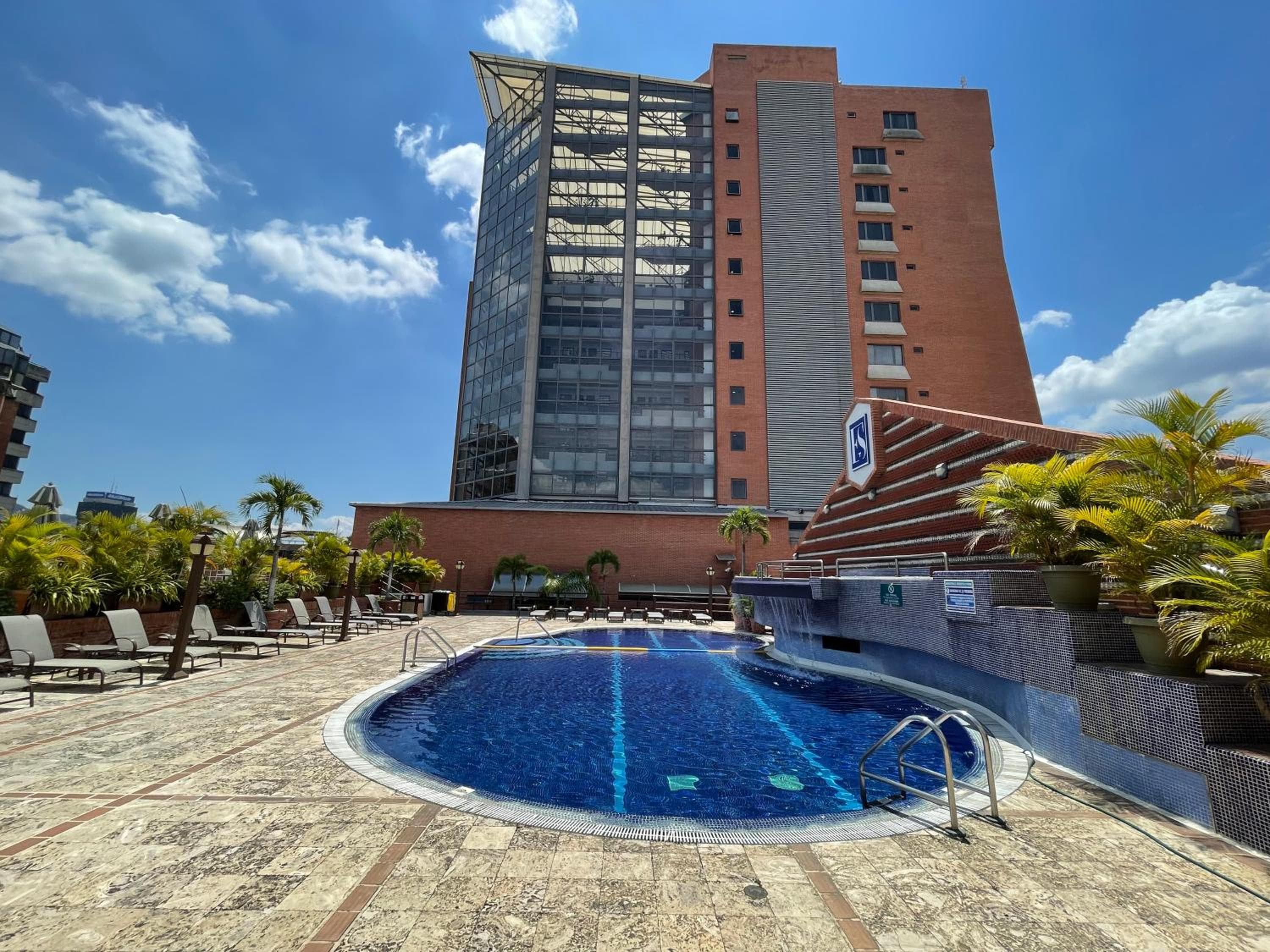 Foto 1 de EXECUTIVE SUITES