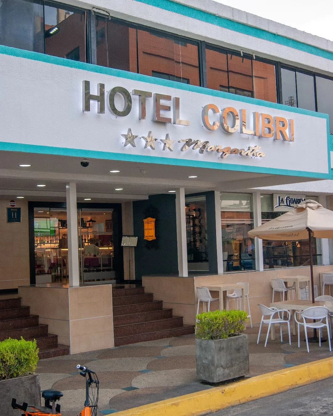 Foto 1 de COLIBRI SUITES